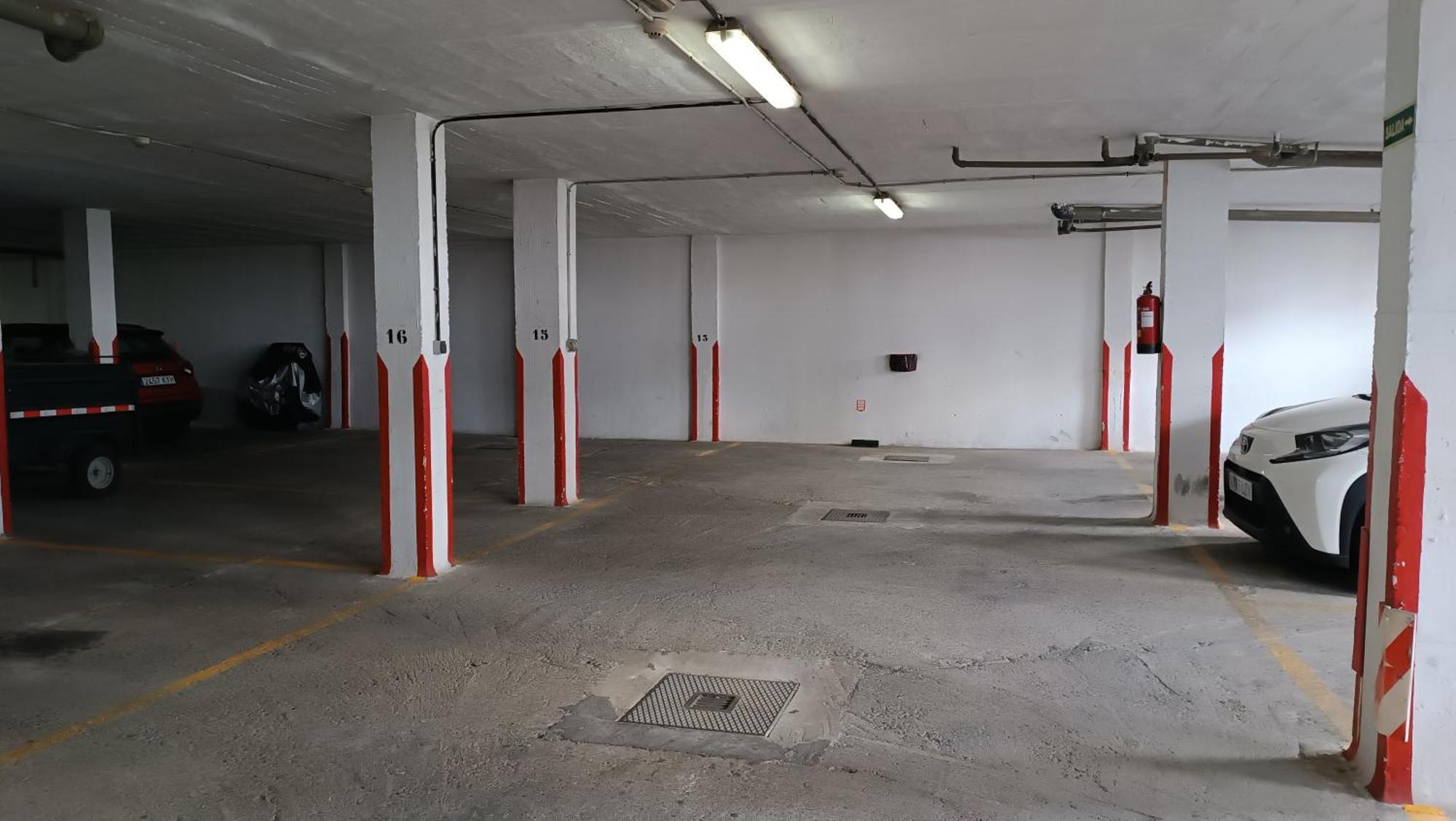Sherryflat Merito - Parking Jerez de la Frontera Luaran gambar